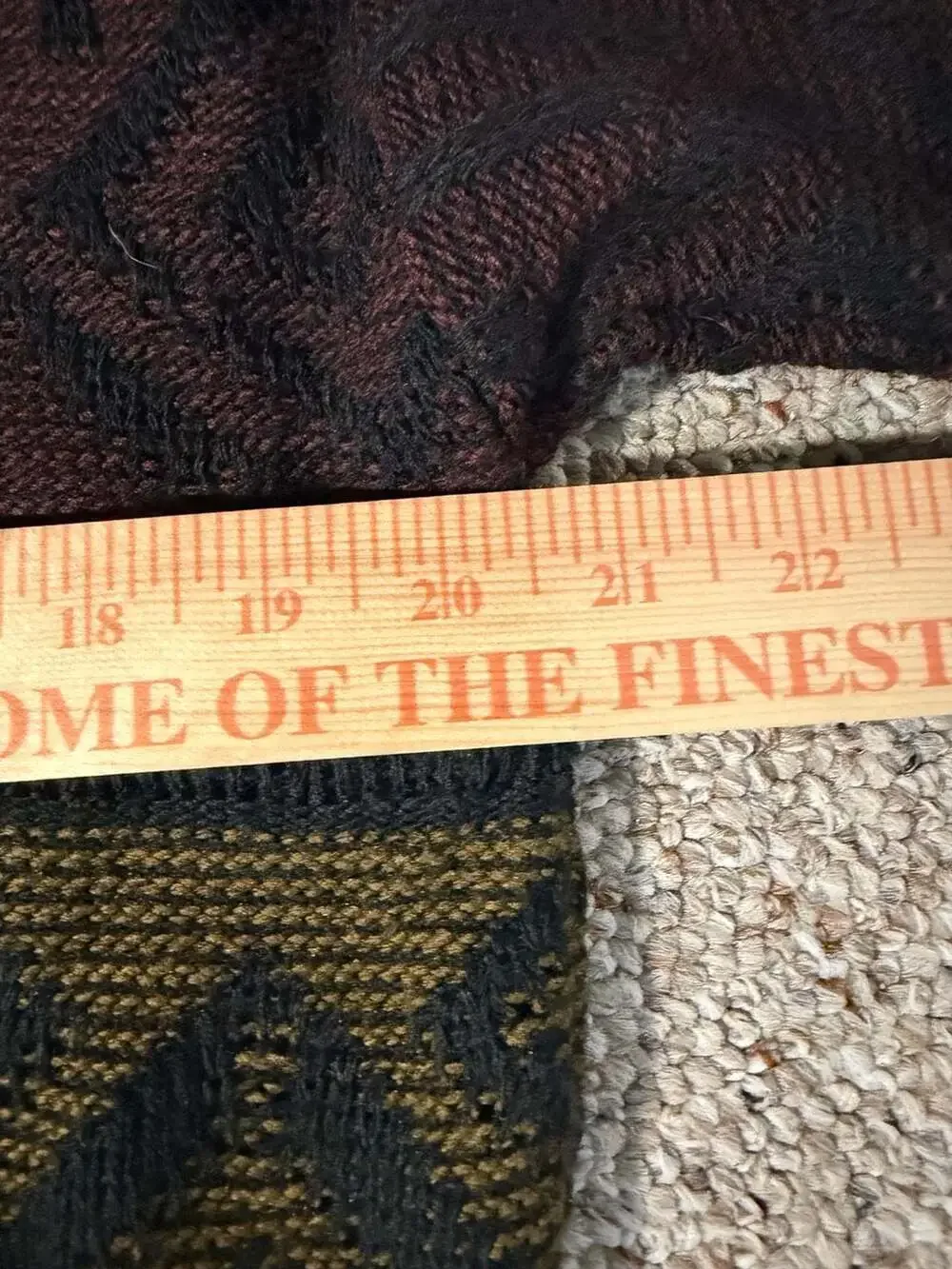 Vintage Campus Men's Geometric Knit Sweater with Leather‎ Patches Size XL